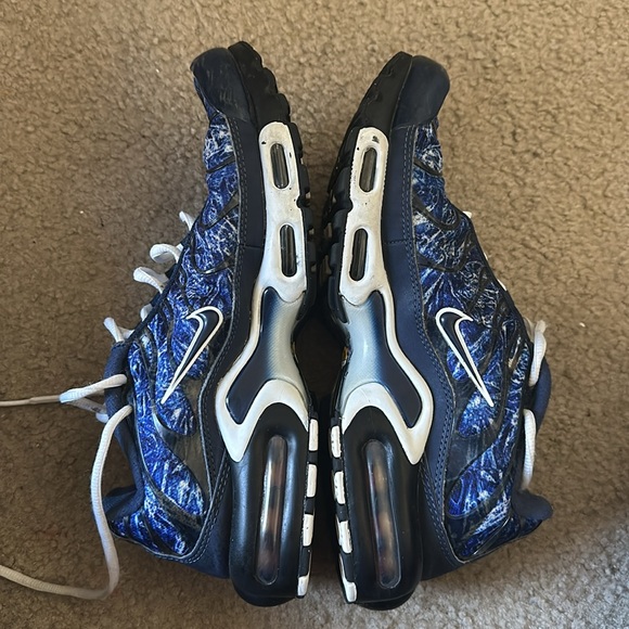 NIKE AIR MAX PLUS SHATTERED ICE SIZE 9 - Picture 3 of 6